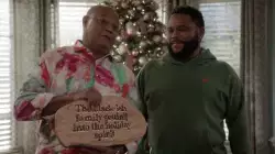 The Black-ish family getting into the holiday spirit meme