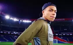 Kylian Mbappé Smiling On The Pitch 
