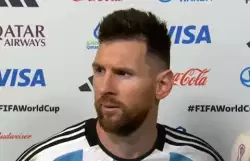 Messi Nods Head Up And Down 