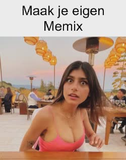 Mia Khalifa Shocked At Dinner 